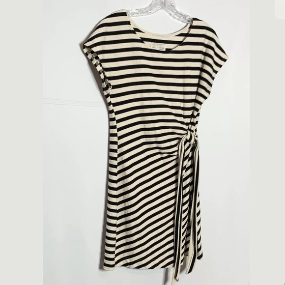 ✅SOLD-Saturday Sunday Anthro | Yael Dress Side Tie - Picture 3 of 7